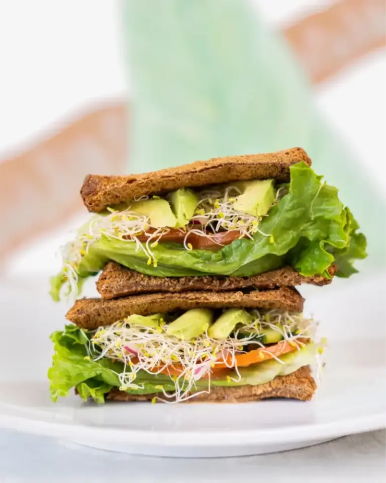 mango-veggie-on-wheat-bread-mango-mango-opt